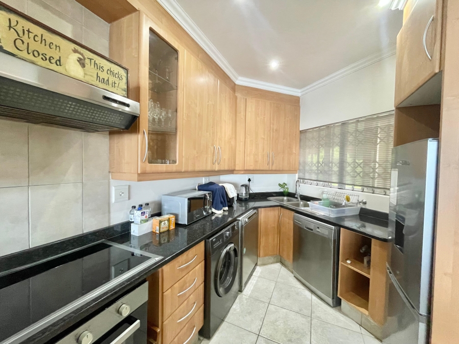 To Let 3 Bedroom Property for Rent in Westbrook KwaZulu-Natal