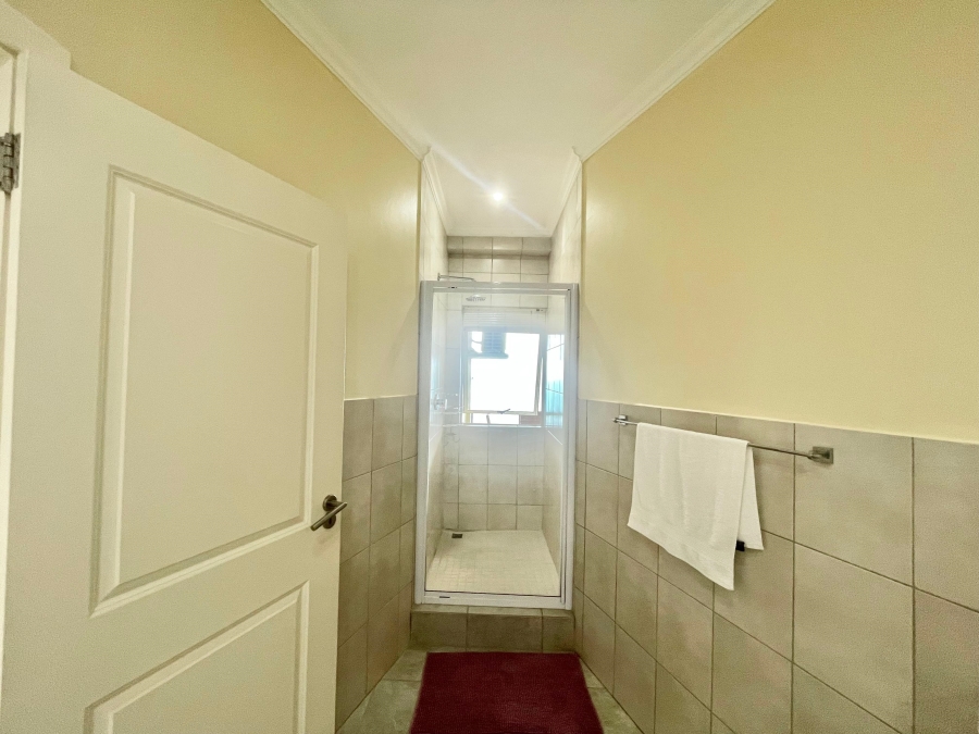 To Let 3 Bedroom Property for Rent in Westbrook KwaZulu-Natal