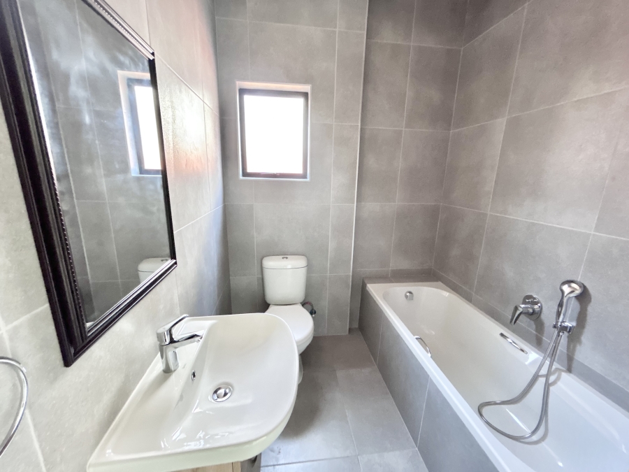 3 Bedroom Property for Sale in Palm Lakes Estate KwaZulu-Natal