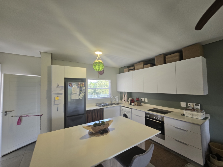 1 Bedroom Property for Sale in Ballito Central KwaZulu-Natal