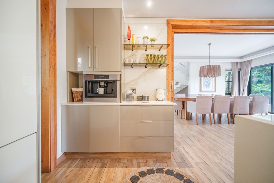 5 Bedroom Property for Sale in Simbithi Eco Estate KwaZulu-Natal