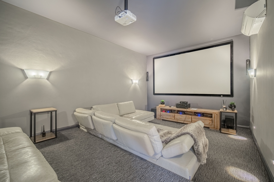 5 Bedroom Property for Sale in Simbithi Eco Estate KwaZulu-Natal