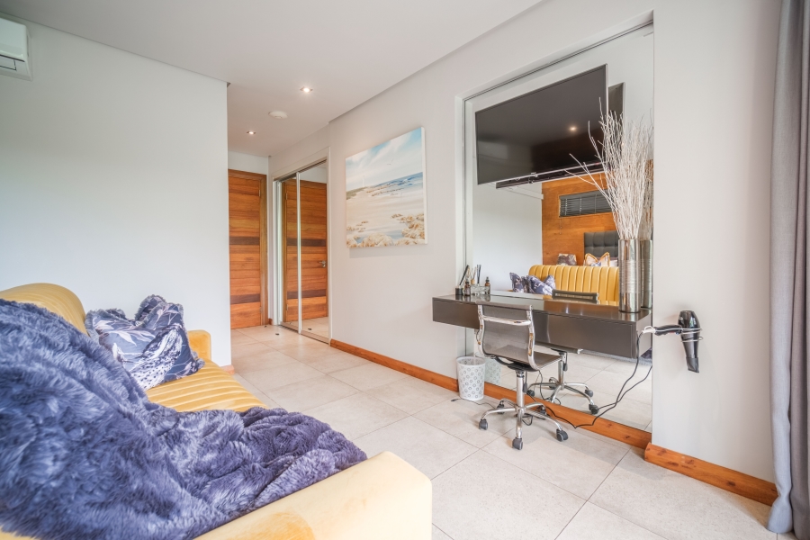 5 Bedroom Property for Sale in Simbithi Eco Estate KwaZulu-Natal