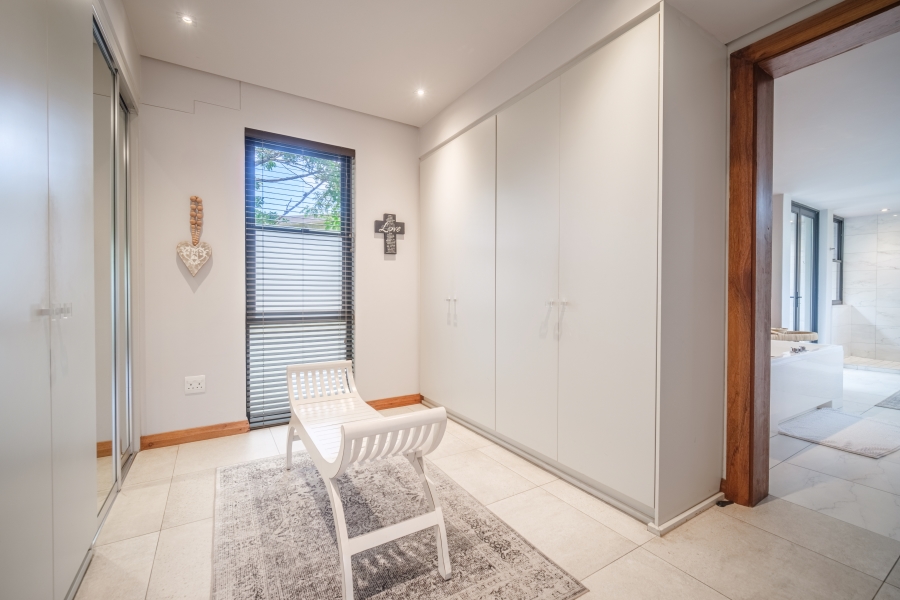 5 Bedroom Property for Sale in Simbithi Eco Estate KwaZulu-Natal