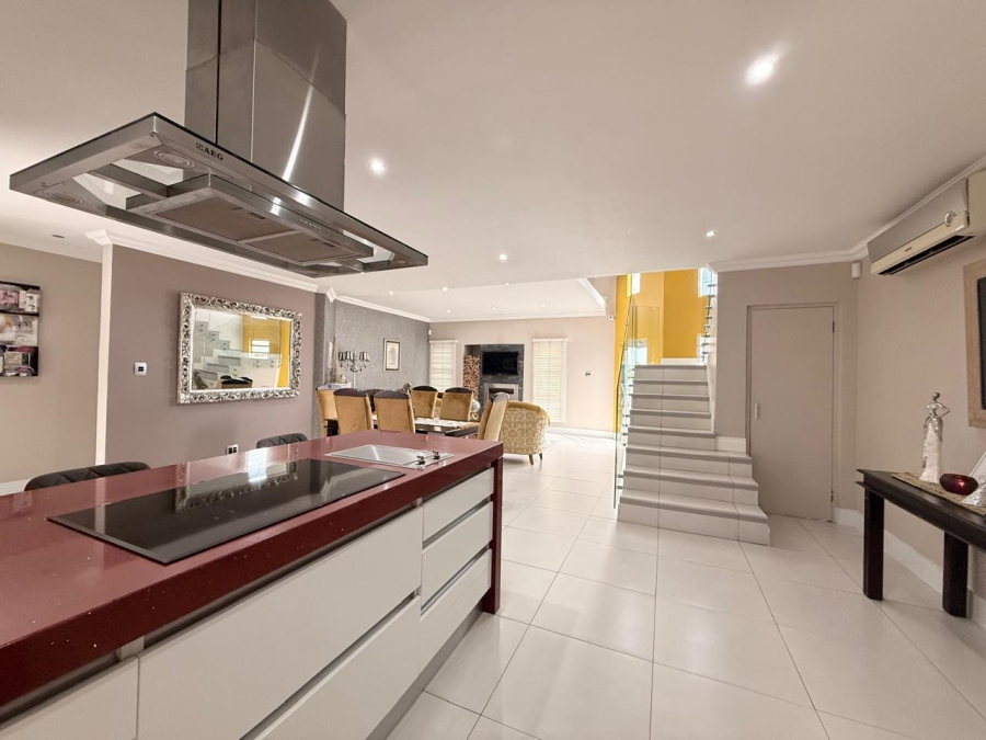 4 Bedroom Property for Sale in Aviary Hill KwaZulu-Natal