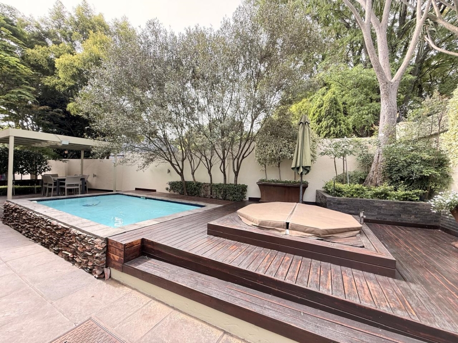 4 Bedroom Property for Sale in Aviary Hill KwaZulu-Natal