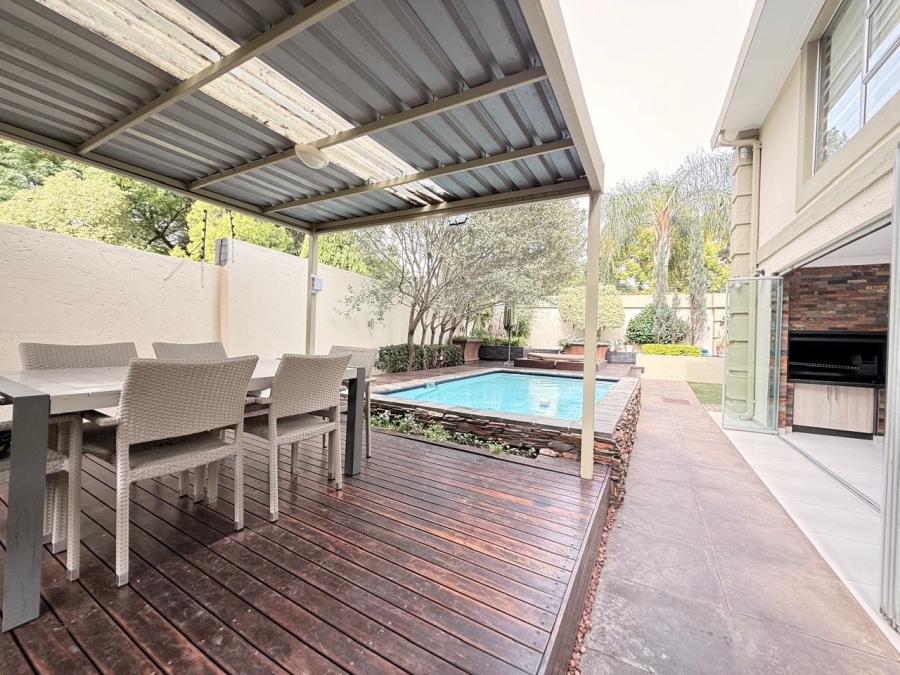 4 Bedroom Property for Sale in Aviary Hill KwaZulu-Natal