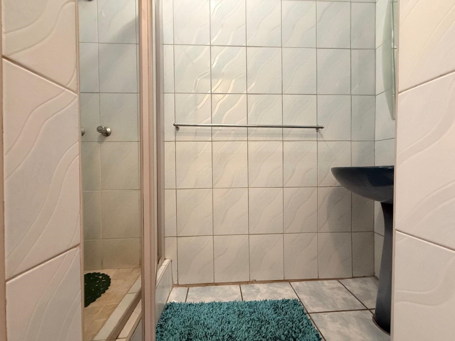 4 Bedroom Property for Sale in Aviary Hill KwaZulu-Natal