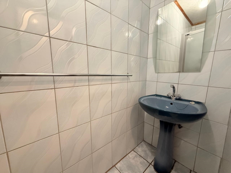 4 Bedroom Property for Sale in Aviary Hill KwaZulu-Natal