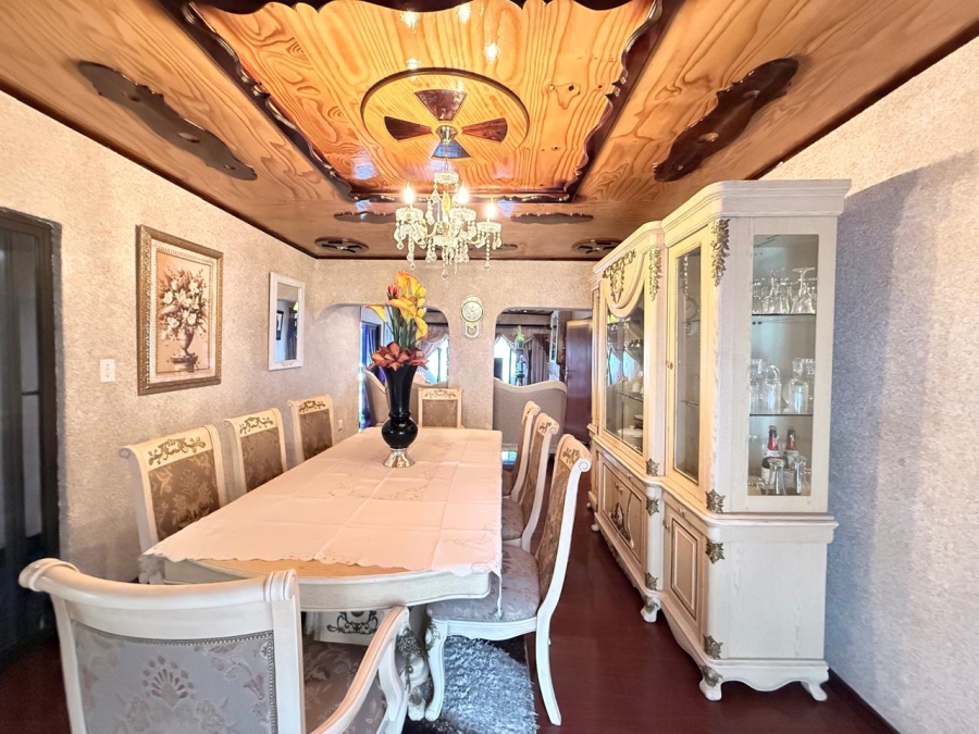 4 Bedroom Property for Sale in Aviary Hill KwaZulu-Natal