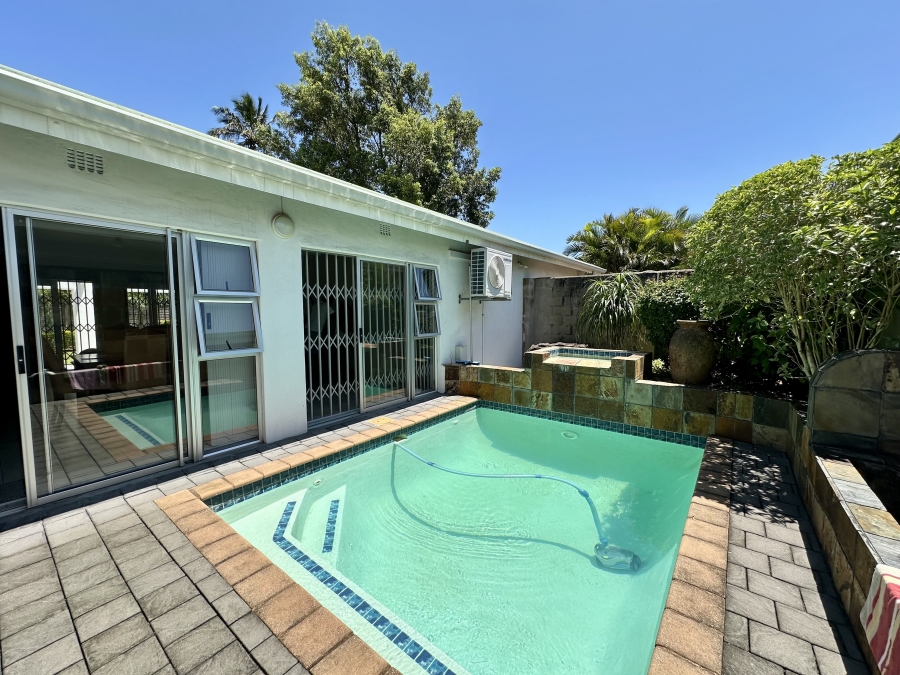 7 Bedroom Property for Sale in Meer En See KwaZulu-Natal