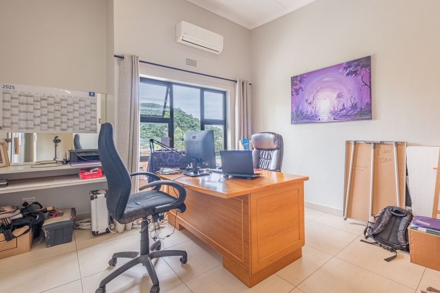 5 Bedroom Property for Sale in Ballito Central KwaZulu-Natal