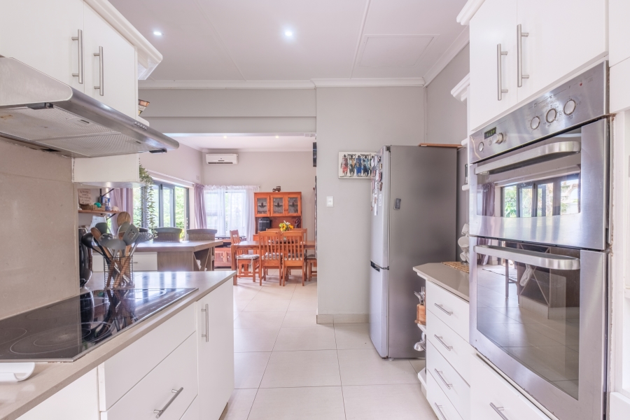 5 Bedroom Property for Sale in Ballito Central KwaZulu-Natal