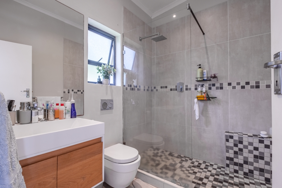 5 Bedroom Property for Sale in Ballito Central KwaZulu-Natal