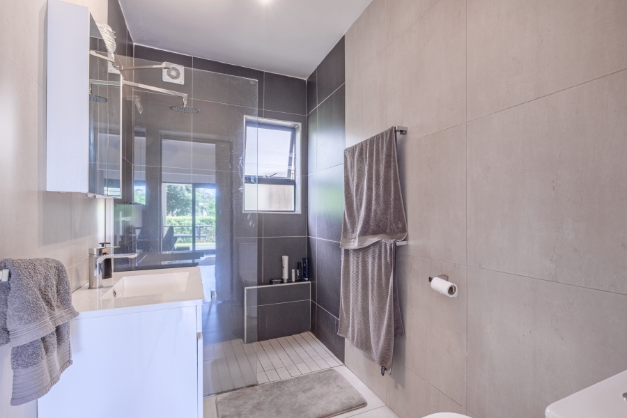 5 Bedroom Property for Sale in Ballito Central KwaZulu-Natal