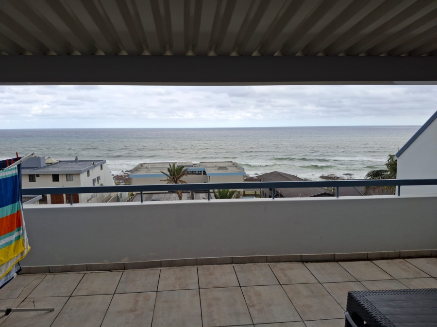 To Let 2 Bedroom Property for Rent in Manaba Beach KwaZulu-Natal