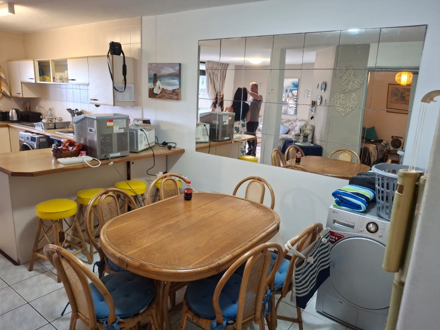 To Let 2 Bedroom Property for Rent in Manaba Beach KwaZulu-Natal