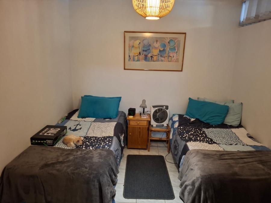 To Let 2 Bedroom Property for Rent in Manaba Beach KwaZulu-Natal