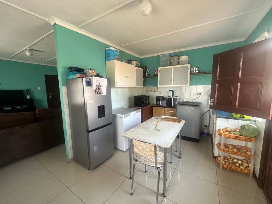 3 Bedroom Property for Sale in Glenwood KwaZulu-Natal