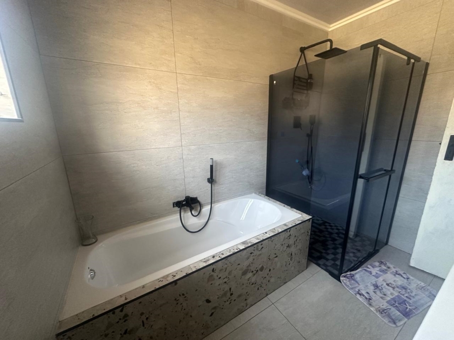 3 Bedroom Property for Sale in Glenwood KwaZulu-Natal