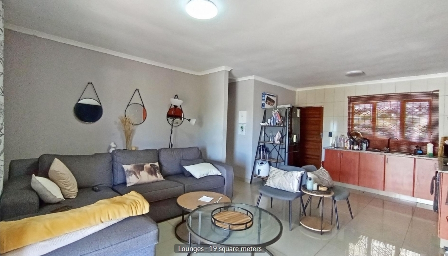 2 Bedroom Property for Sale in Amanzimtoti KwaZulu-Natal