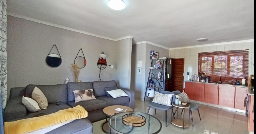 2 Bedroom Property for Sale in Amanzimtoti KwaZulu-Natal