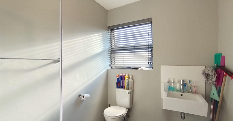 3 Bedroom Property for Sale in Umbogintwini KwaZulu-Natal