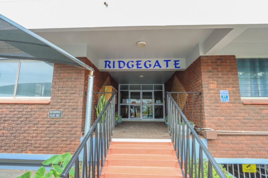 2 Bedroom Property for Sale in Amanzimtoti KwaZulu-Natal