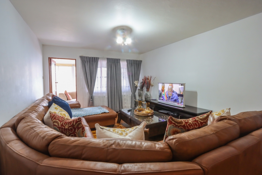 2 Bedroom Property for Sale in Amanzimtoti KwaZulu-Natal