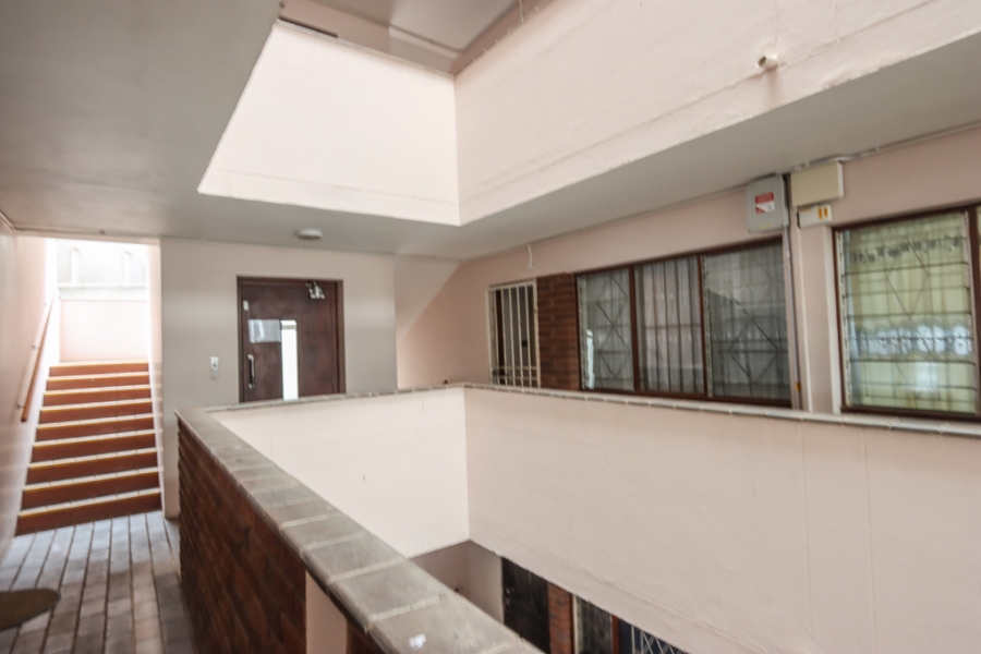 2 Bedroom Property for Sale in Amanzimtoti KwaZulu-Natal