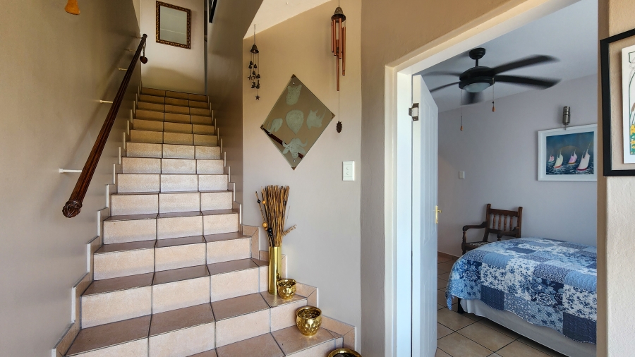 4 Bedroom Property for Sale in Seaward Estate KwaZulu-Natal