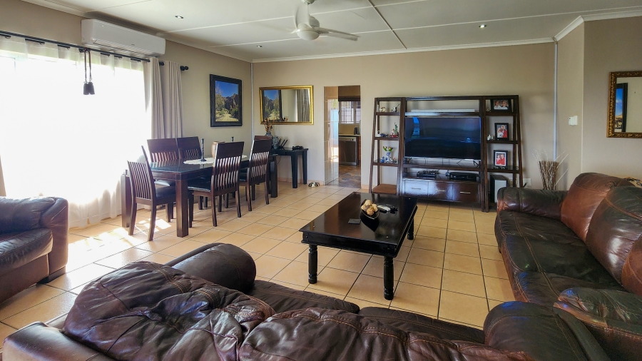 4 Bedroom Property for Sale in Seaward Estate KwaZulu-Natal