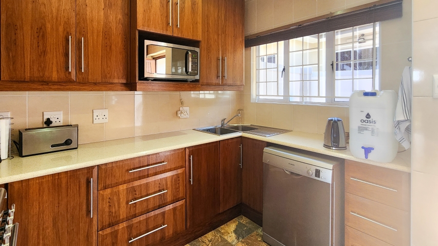 4 Bedroom Property for Sale in Seaward Estate KwaZulu-Natal