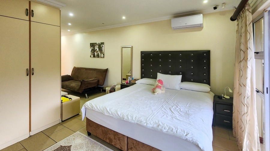 4 Bedroom Property for Sale in Seaward Estate KwaZulu-Natal