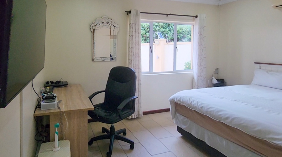 4 Bedroom Property for Sale in Seaward Estate KwaZulu-Natal