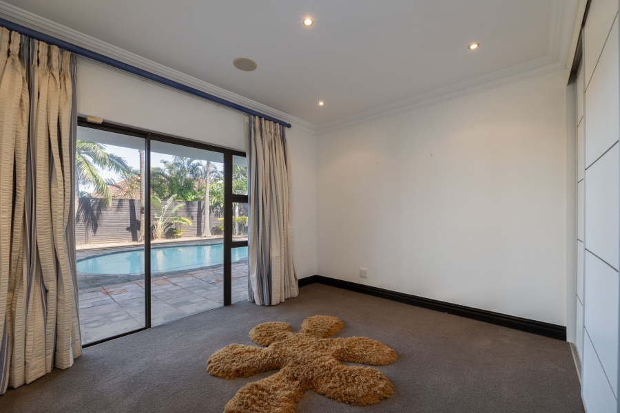 8 Bedroom Property for Sale in La Lucia KwaZulu-Natal