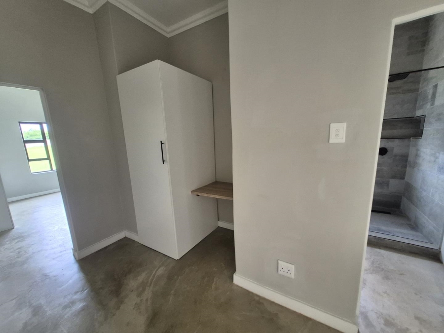 3 Bedroom Property for Sale in Worlds View KwaZulu-Natal