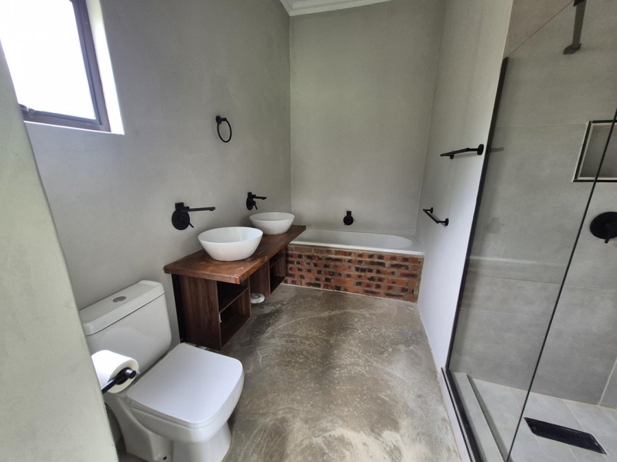 3 Bedroom Property for Sale in Worlds View KwaZulu-Natal