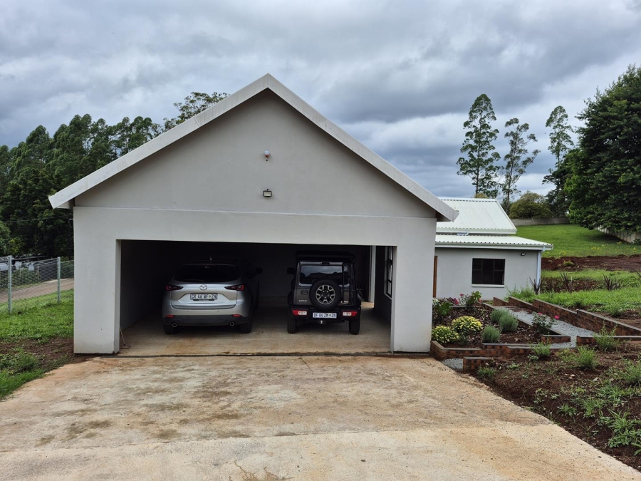 3 Bedroom Property for Sale in Worlds View KwaZulu-Natal