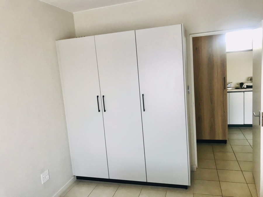 To Let 1 Bedroom Property for Rent in North Point KwaZulu-Natal