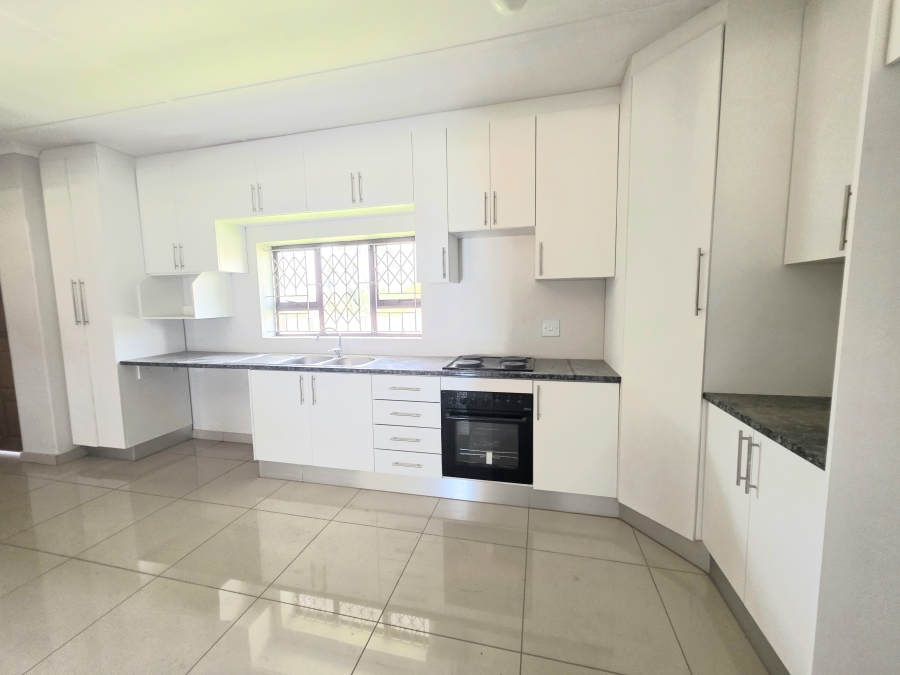 To Let 4 Bedroom Property for Rent in Noordsig KwaZulu-Natal
