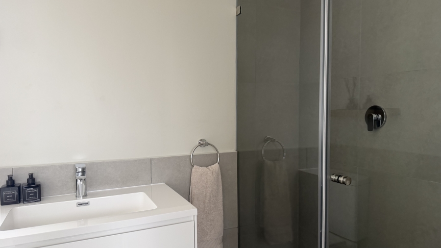 2 Bedroom Property for Sale in The Avenues KwaZulu-Natal