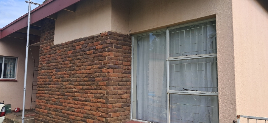 4 Bedroom Property for Sale in Amajuba Park KwaZulu-Natal