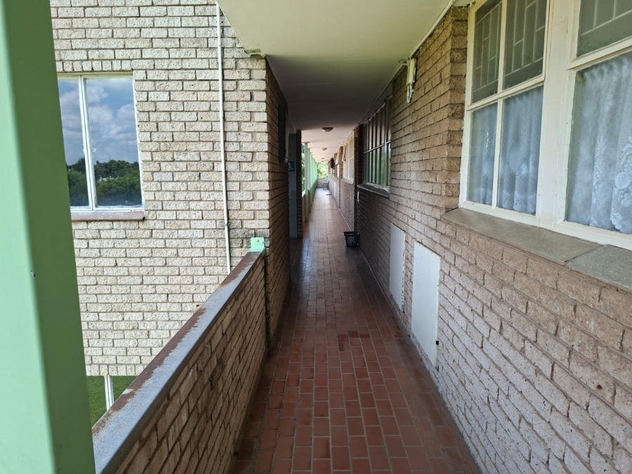 2 Bedroom Property for Sale in Pioneer Park KwaZulu-Natal