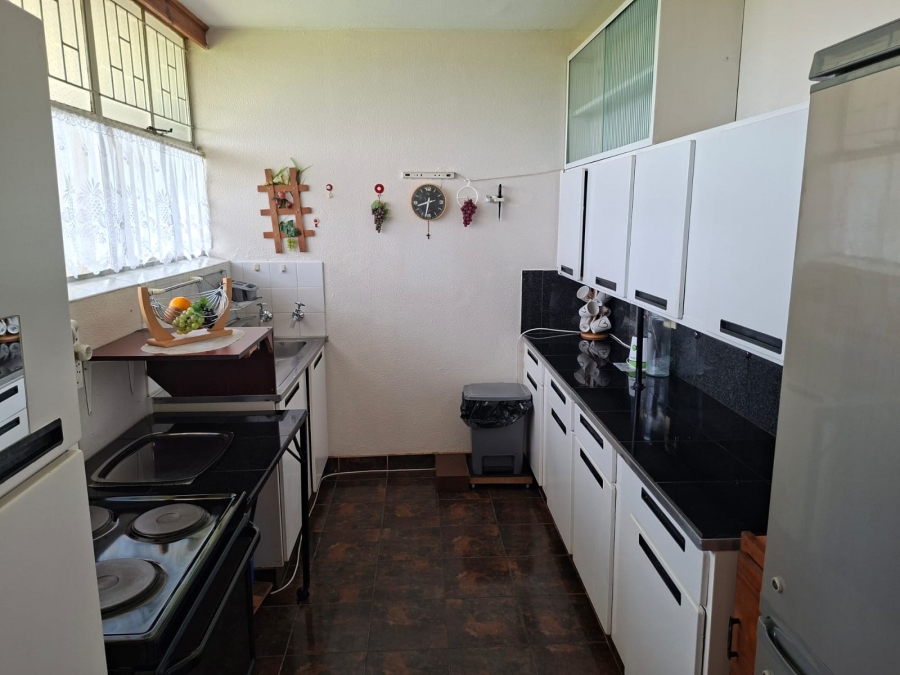 2 Bedroom Property for Sale in Pioneer Park KwaZulu-Natal