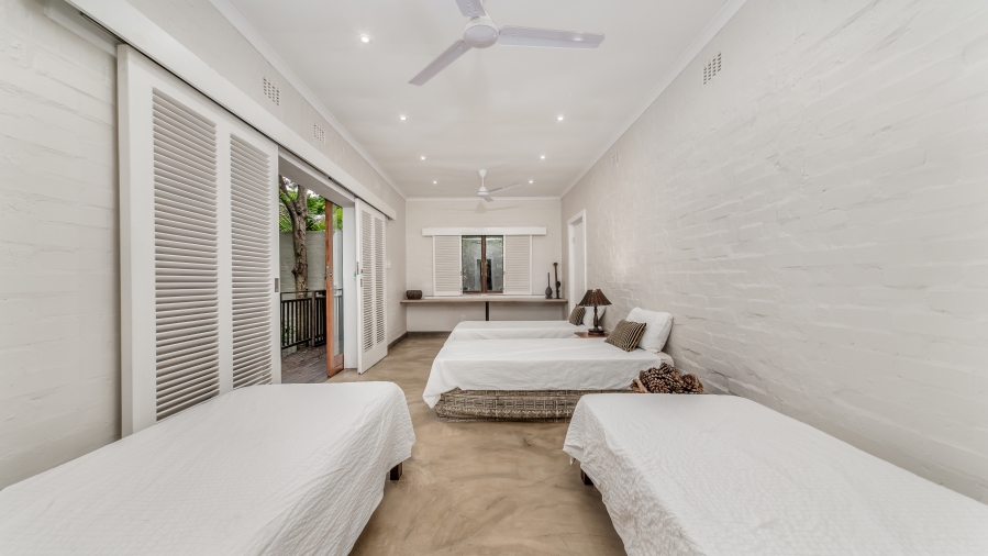 5 Bedroom Property for Sale in Zinkwazi Beach KwaZulu-Natal