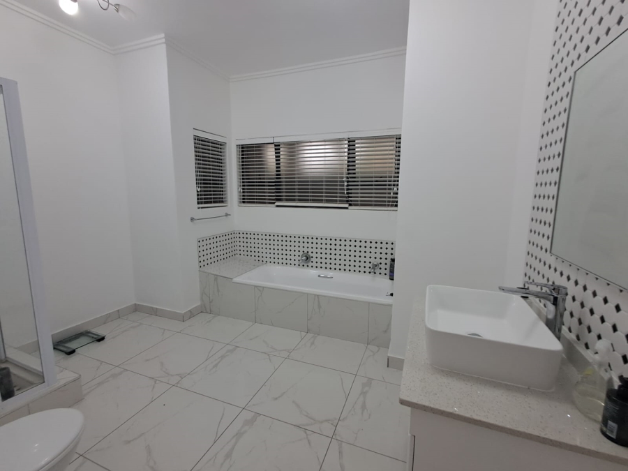 4 Bedroom Property for Sale in Palm Lakes Estate KwaZulu-Natal