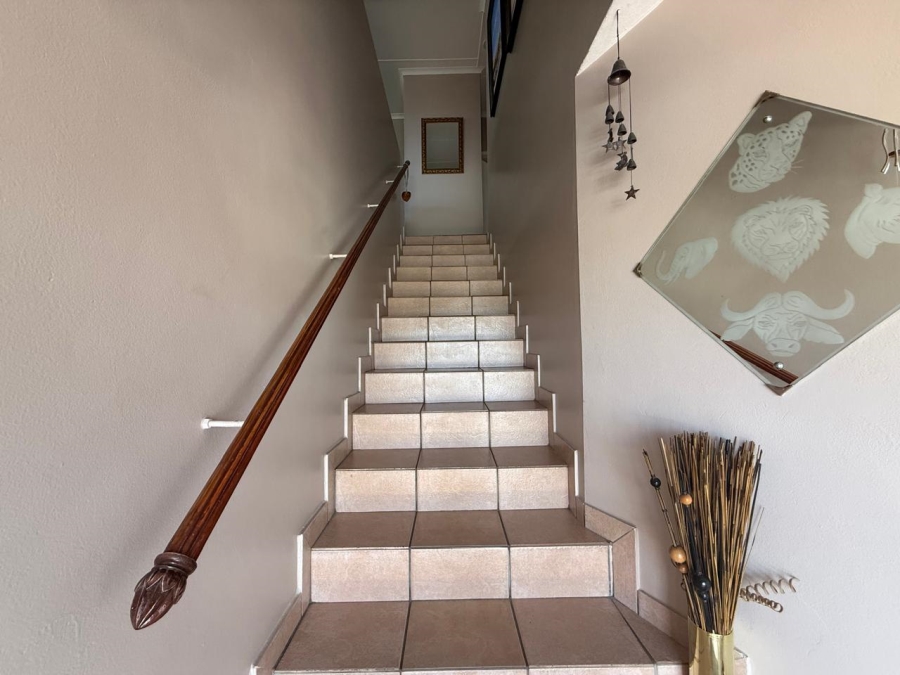 4 Bedroom Property for Sale in Seaward Estate KwaZulu-Natal