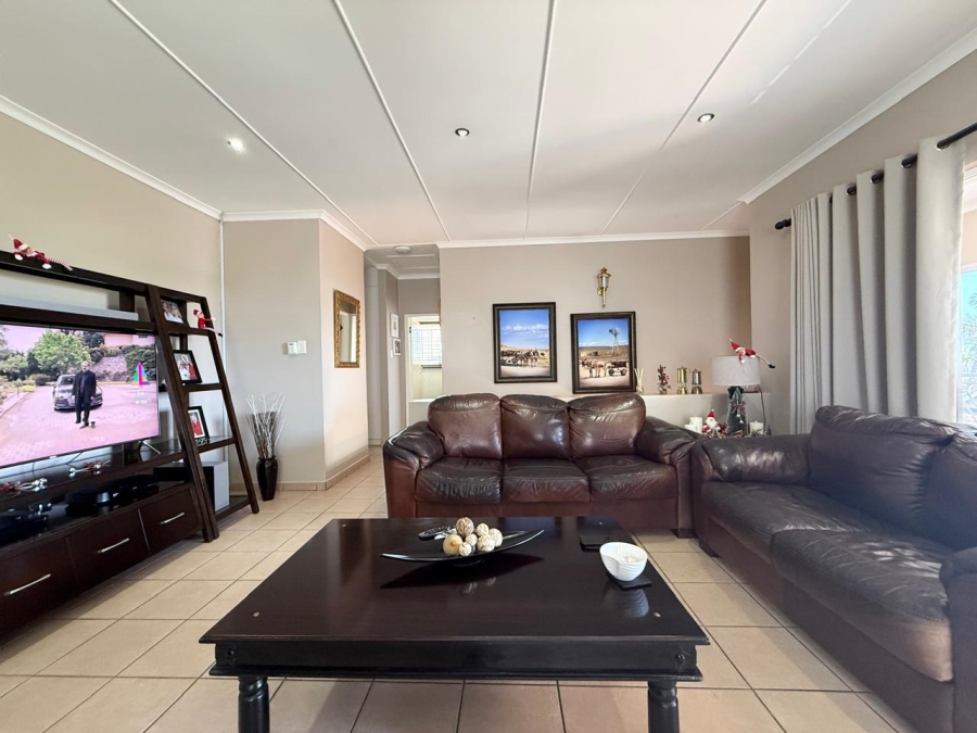 4 Bedroom Property for Sale in Seaward Estate KwaZulu-Natal