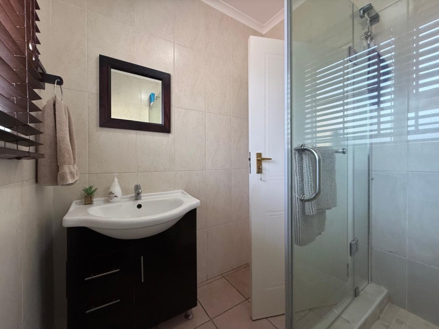 4 Bedroom Property for Sale in Seaward Estate KwaZulu-Natal